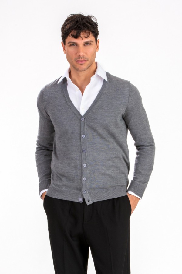 Cardigan con bottoni uomo in 100%Merinos Extrafine