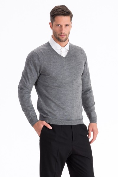 Scollo V uomo in 100% Merinos Extrafine