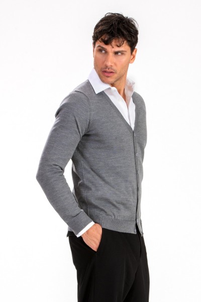 Cardigan con bottoni uomo in 100%Merinos Extrafine